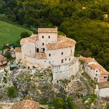 فندق Castel Di Luco أكواسانتا تيرمي المظهر الخارجي الصورة