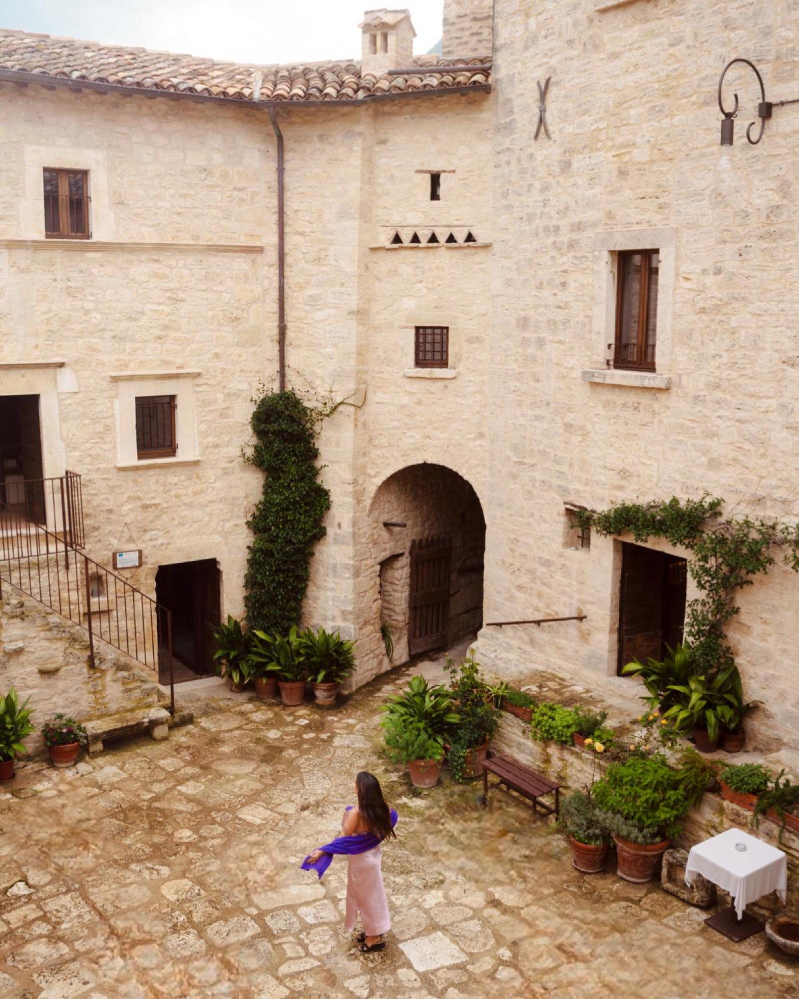فندق Castel Di Luco أكواسانتا تيرمي المظهر الخارجي الصورة